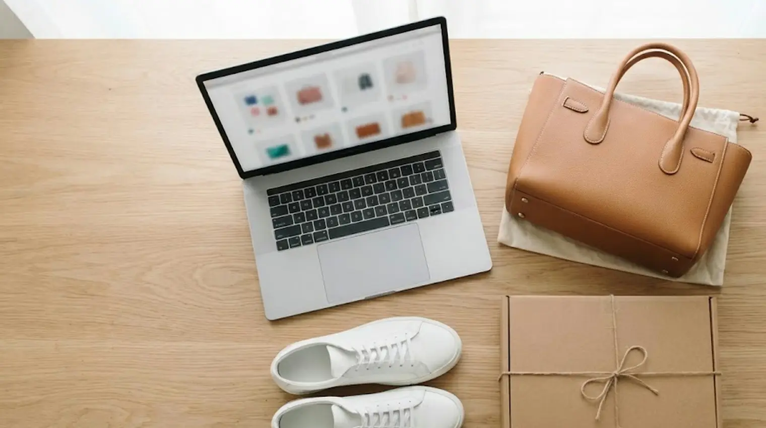 Automated Dropshipping: What You Can Automate and What Stays with You