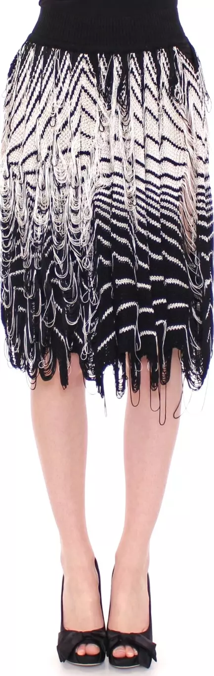 White Black Knitted Assymetrical Skirt